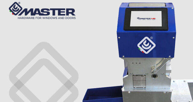Master presents the new 4.0 automatic punching machine for cutting-punching